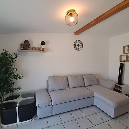 Charmant Appartement 2 Chambres 400 M Centre Gare วาลองซ์ ภายนอก รูปภาพ