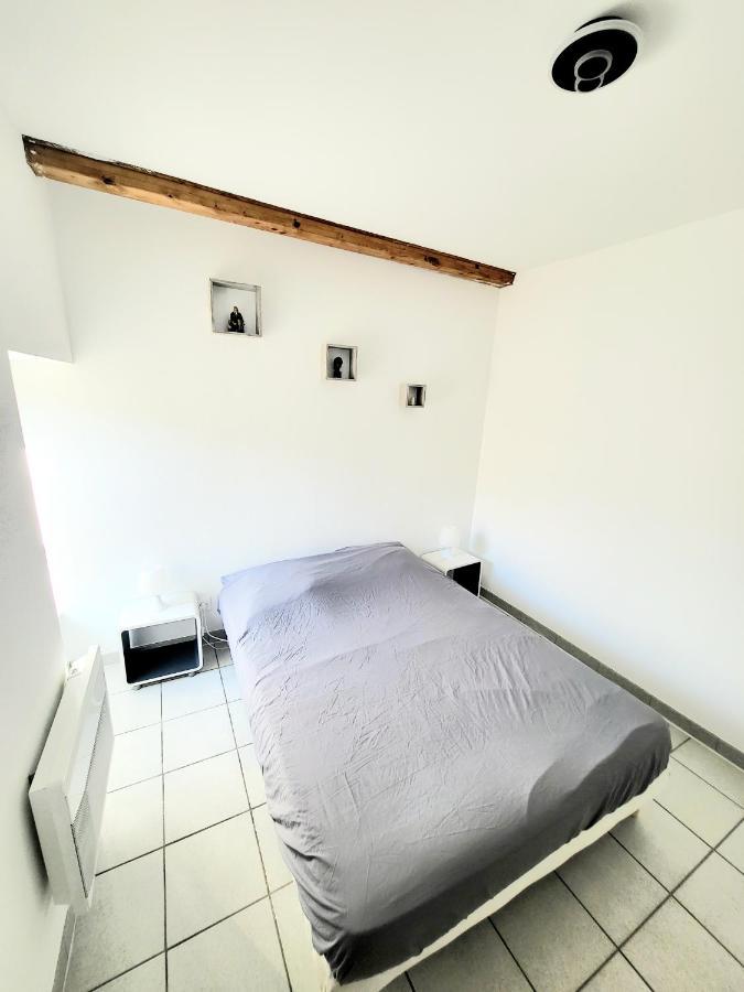 Charmant Appartement 2 Chambres 400 M Centre Gare วาลองซ์ ภายนอก รูปภาพ